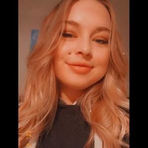 Meet your Posher, Hailey